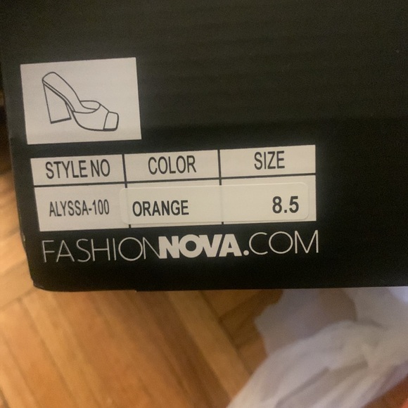 Fashionnova Valet Only Mules - Picture 7 of 8